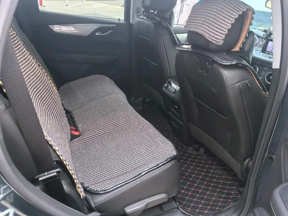 2021 Volkswagen Tiguan X 2.0T 186HP L4 7DCT,autocango,china used car exporter,china ev exporter,chinese used car exporter,chinese used ev exporter