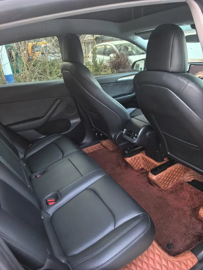 2022 Tesla Model Y BEV 60KWH,autocango,china used car exporter,china ev exporter,chinese used car exporter,chinese used ev exporter