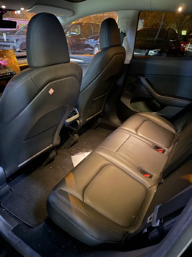 2022 Tesla Model Y BEV 60KWH,autocango,china used car exporter,china ev exporter,chinese used car exporter,chinese used ev exporter