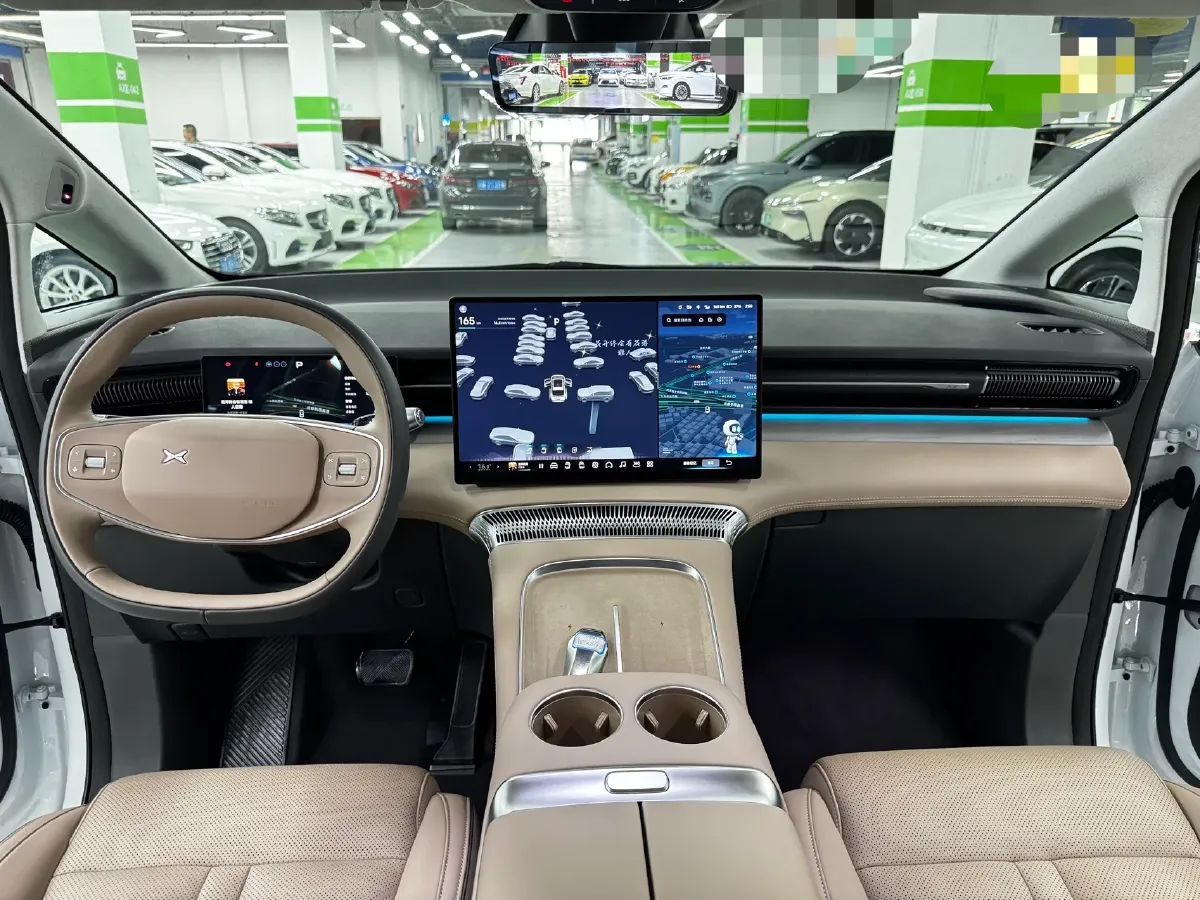 2025 Xpeng X9 BEV,autocango,china used car exporter,china ev exporter,chinese used car exporter,chinese used ev exporter