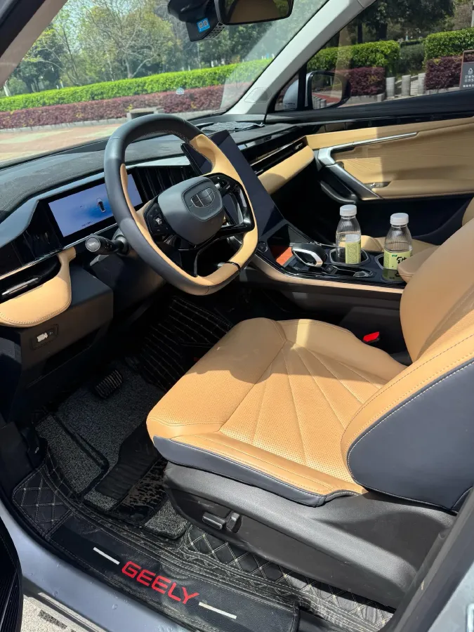 2023 Geely StarRay 1.5T 181HP L4 7DCT,autocango,china used car exporter,china ev exporter,chinese used car exporter,chinese used ev exporter