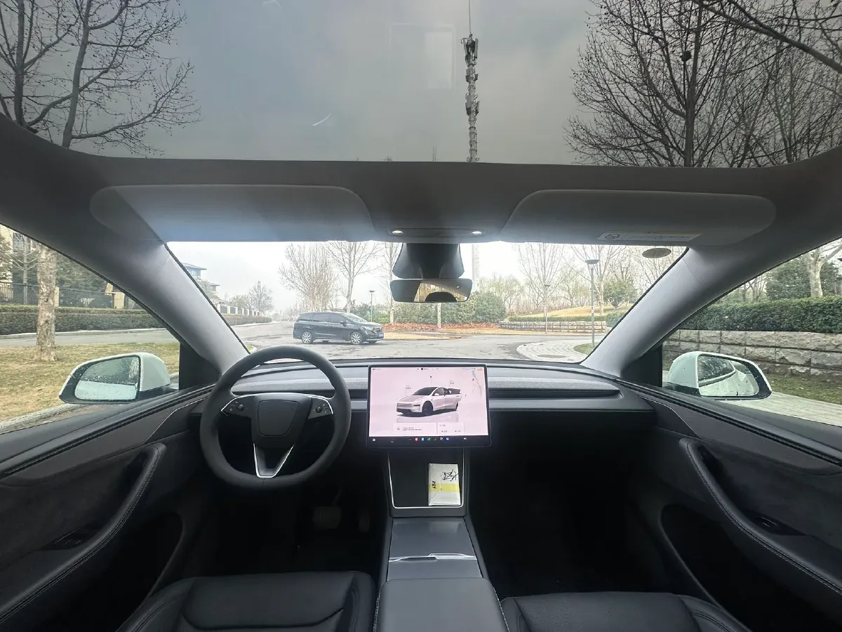 2025 Tesla Model Y BEV 78.4KWH,autocango,china used car exporter,china ev exporter,chinese used car exporter,chinese used ev exporter