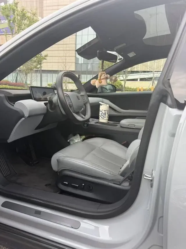 2022 JunTian HeiWuShi Youth 2.0T 203HP L4 6AT,autocango,china used car exporter,china ev exporter,chinese used car exporter,chinese used ev exporter