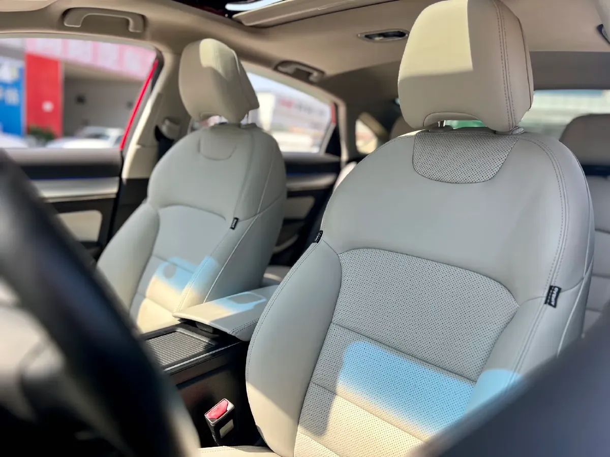 2018 Geely Binray 1.4T 133HP L4 CVT,autocango,china used car exporter,china ev exporter,chinese used car exporter,chinese used ev exporter