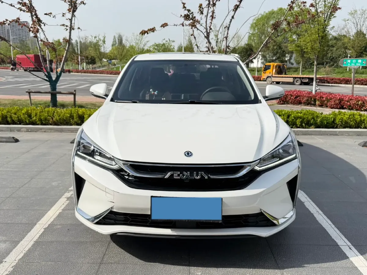 2021 DongFeng Aeolus YiXuan 1.5T 150HP L4 6DCT,autocango,china used car exporter,china ev exporter,chinese used car exporter,chinese used ev exporter