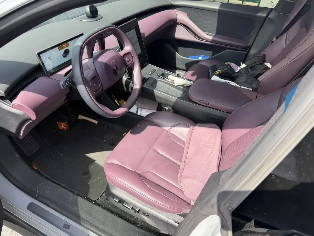 2022 JunTian HeiWuShi Youth 2.0T 203HP L4 6AT,autocango,china used car exporter,china ev exporter,chinese used car exporter,chinese used ev exporter