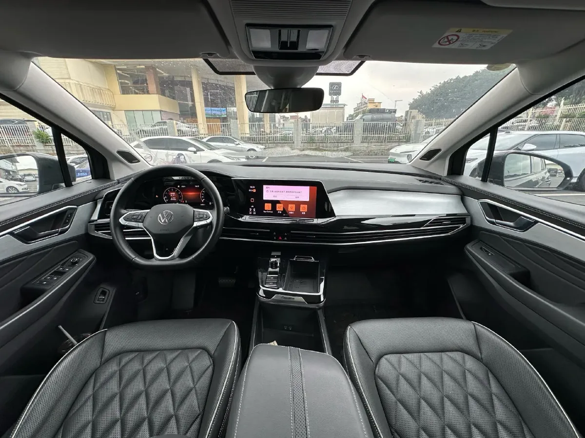 2022 Volkswagen Talagon 2.0T 220HP L4 7DCT,autocango,china used car exporter,china ev exporter,chinese used car exporter,chinese used ev exporter