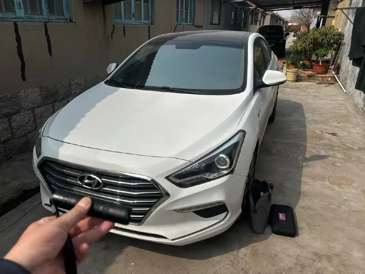 2017 Hyundai Mistra 1.6T 175HP L4 7DCT,autocango,china used car exporter,china ev exporter,chinese used car exporter,chinese used ev exporter