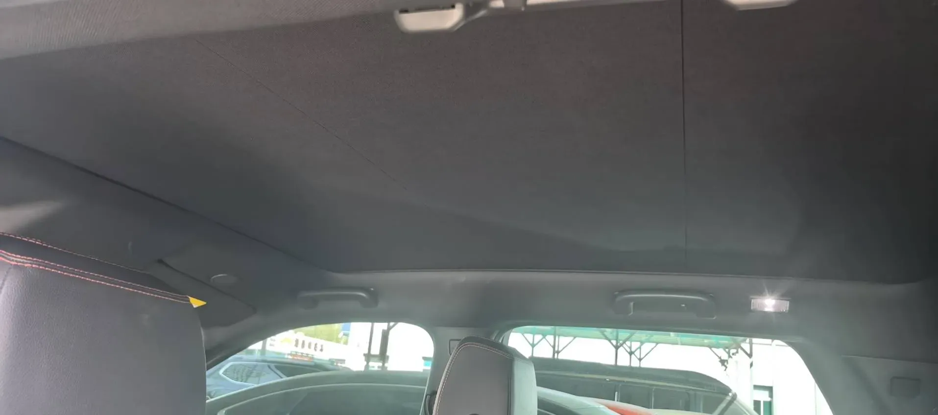 2022 Land Rover Discovery Sport 2.0T 249HP L4 9AT,autocango,china used car exporter,china ev exporter,chinese used car exporter,chinese used ev exporter