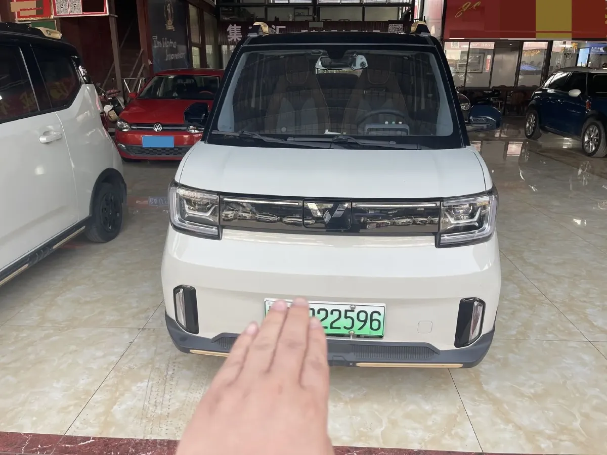 2022 WuLing HongGuang MINI EV BEV 17.3KWH,autocango,china used car exporter,china ev exporter,chinese used car exporter,chinese used ev exporter
