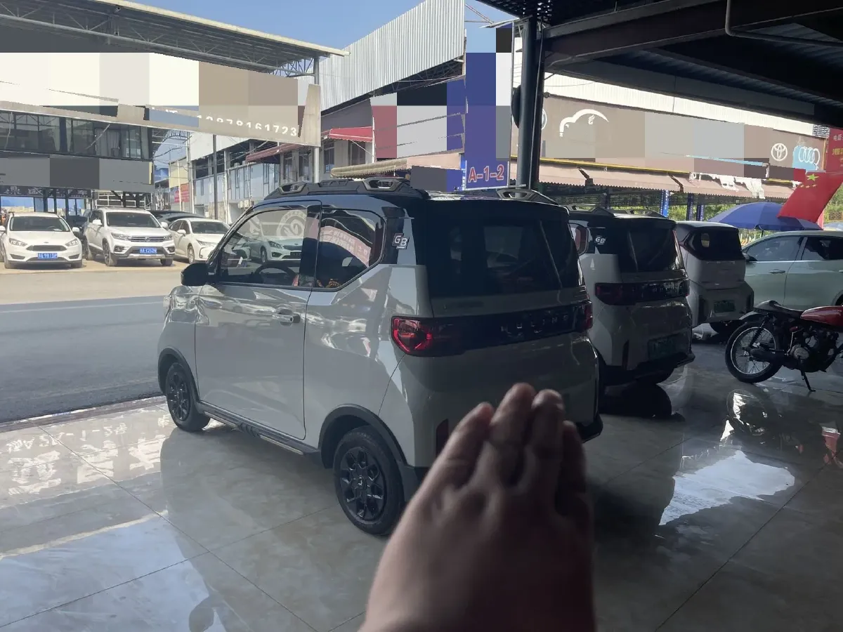 2022 WuLing HongGuang MINI EV BEV 17.3KWH,autocango,china used car exporter,china ev exporter,chinese used car exporter,chinese used ev exporter