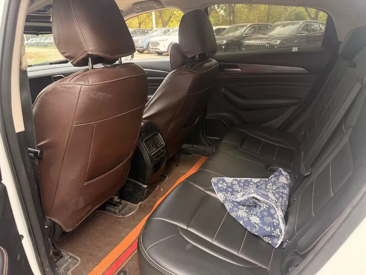 2021 Haval F7x 1.5T 169HP L4 7DCT,autocango,china used car exporter,china ev exporter,chinese used car exporter,chinese used ev exporter