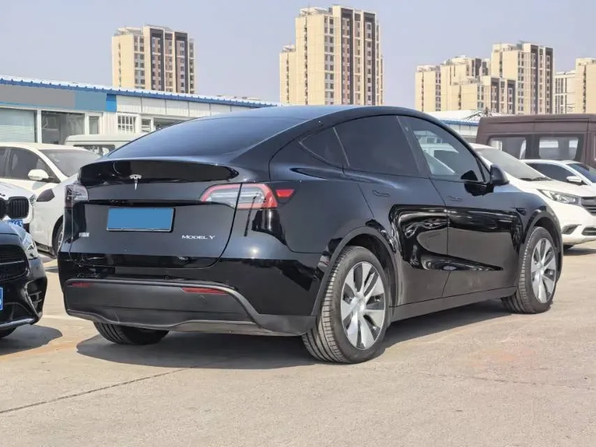 2022 Tesla Model Y BEV 60KWH,autocango,china used car exporter,china ev exporter,chinese used car exporter,chinese used ev exporter