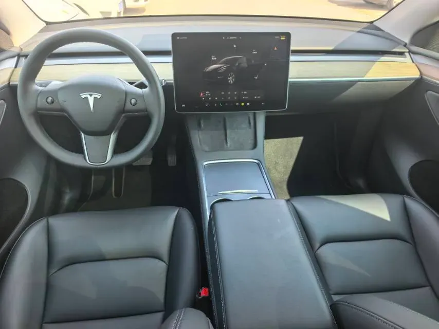 2022 Tesla Model Y BEV 60KWH,autocango,china used car exporter,china ev exporter,chinese used car exporter,chinese used ev exporter