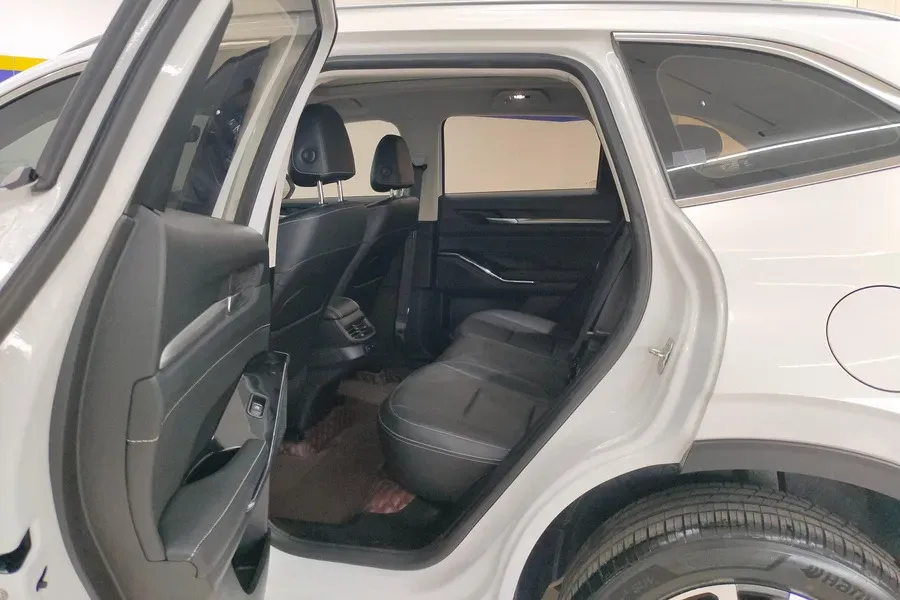 2022 Haval H6 1.5T 184HP L4 7DCT,autocango,china used car exporter,china ev exporter,chinese used car exporter,chinese used ev exporter