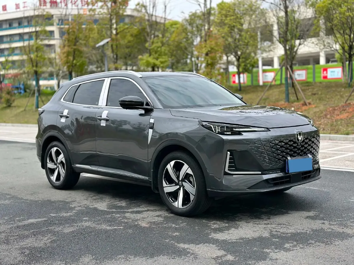 2024 ChangAn CS55 Plus 1.5T 188HP L4 7DCT,autocango,china used car exporter,china ev exporter,chinese used car exporter,chinese used ev exporter