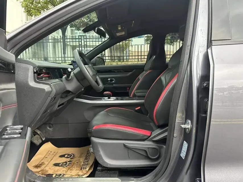 2023 Jetour DASHING 1.5T 156HP L4 6DCT,autocango,china used car exporter,china ev exporter,chinese used car exporter,chinese used ev exporter