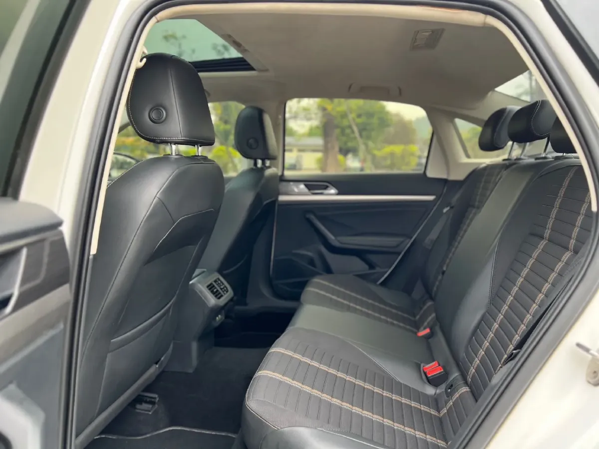 2019 Volkswagen Sagitar 1.2T 116HP L4 7DCT,autocango,china used car exporter,china ev exporter,chinese used car exporter,chinese used ev exporter