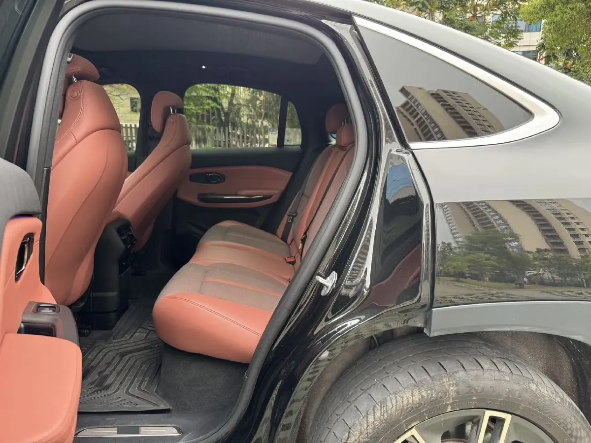 2020 NIO ES6 BEV 100KWH,autocango,china used car exporter,china ev exporter,chinese used car exporter,chinese used ev exporter