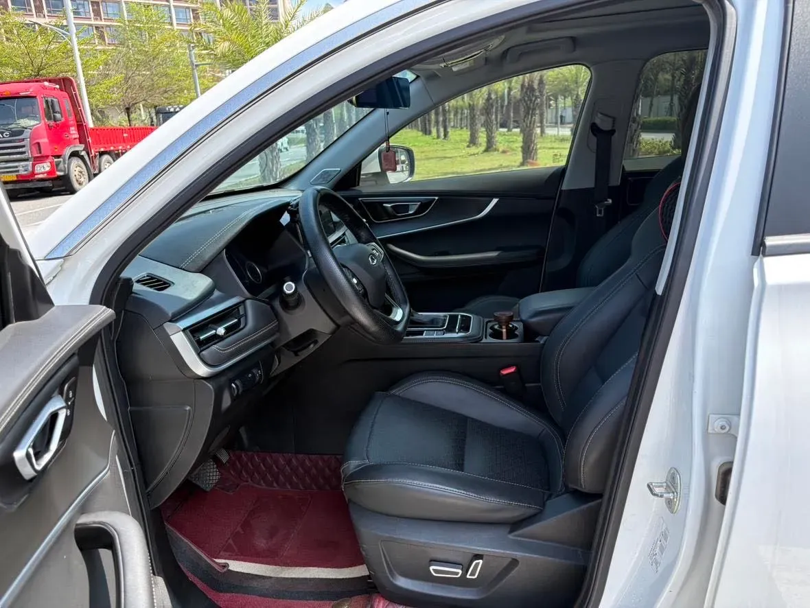 2019 Chery Tiggo 8 1.5T 156HP L4 6DCT,autocango,china used car exporter,china ev exporter,chinese used car exporter,chinese used ev exporter