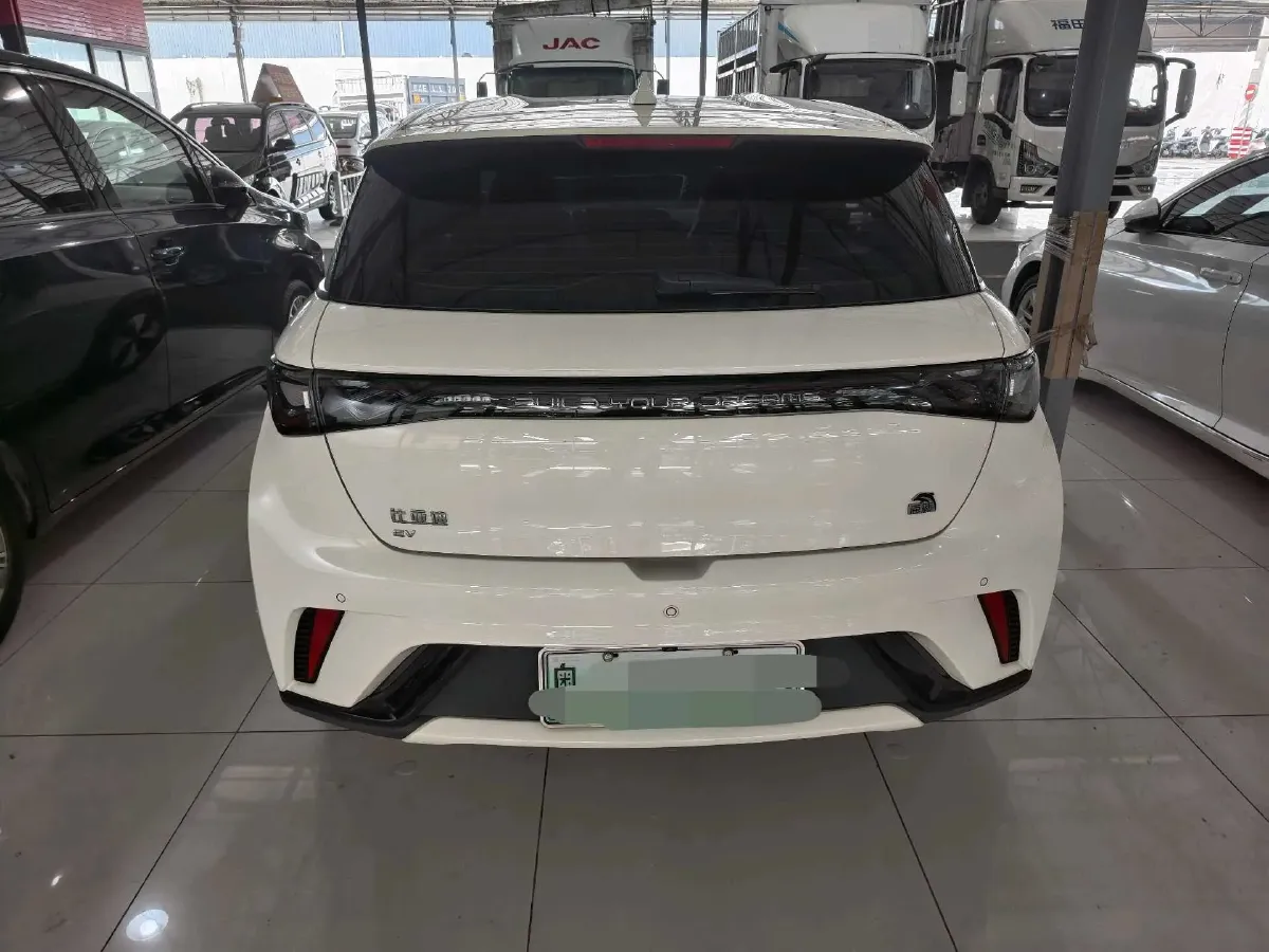 2023 BYD Dolphin BEV 44.928KWH,autocango,china used car exporter,china ev exporter,chinese used car exporter,chinese used ev exporter