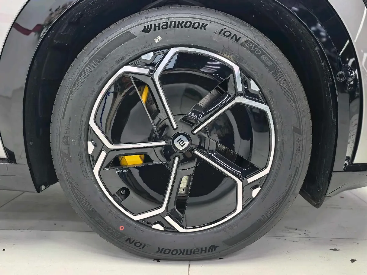 2025 MI YU7 BEV 101.7KWH,autocango,china used car exporter,china ev exporter,chinese used car exporter,chinese used ev exporter