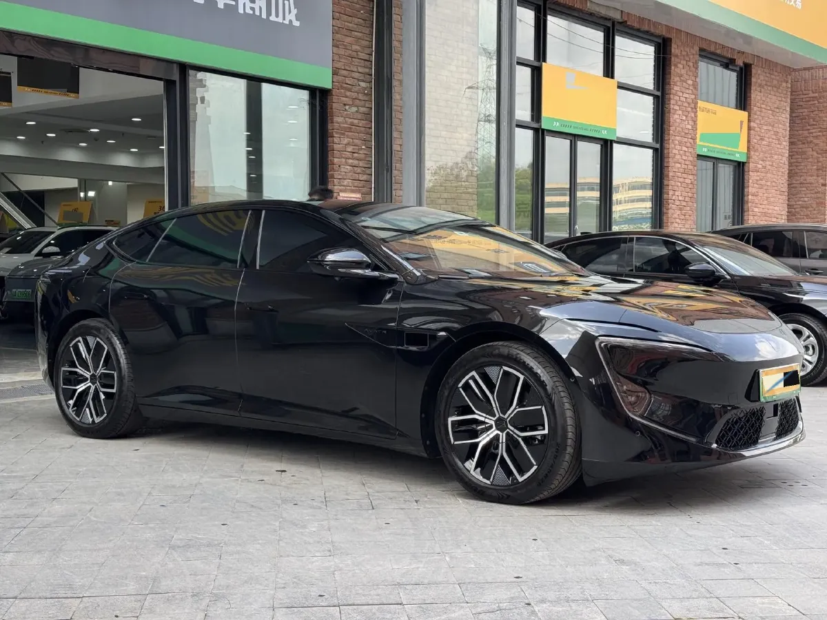 2026 Avatr 12 1.5T 156HP L4 REEV,autocango,china used car exporter,china ev exporter,chinese used car exporter,chinese used ev exporter