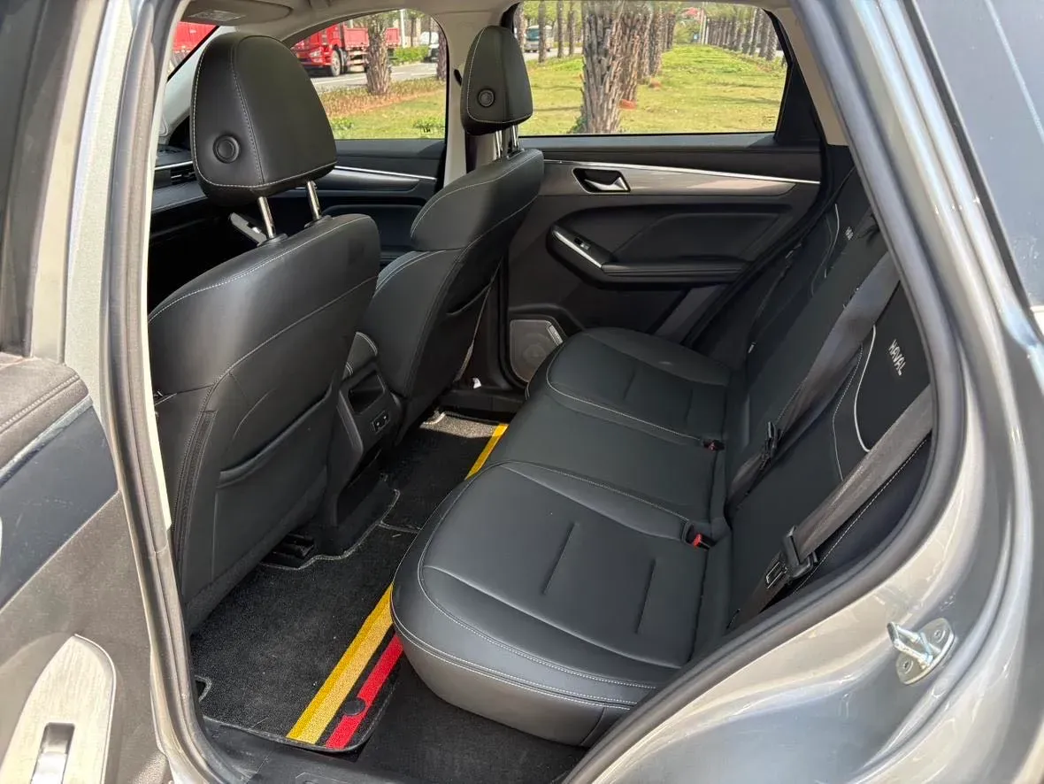 2021 Haval Jolion 1.5T 150HP L4 7DCT,autocango,china used car exporter,china ev exporter,chinese used car exporter,chinese used ev exporter