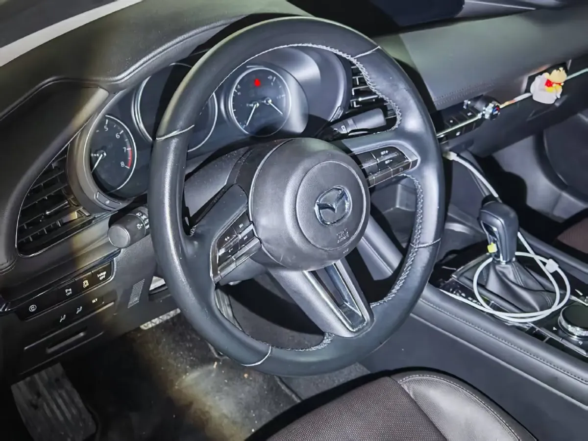 2022 Mazda 3 Axela 2.0L 158HP L4 6AT,autocango,china used car exporter,china ev exporter,chinese used car exporter,chinese used ev exporter