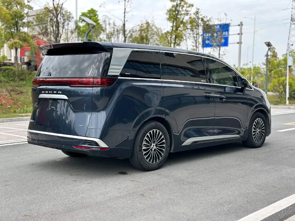 2022 HongQi HS7 3.0T 337HP V6 8AT,autocango,china used car exporter,china ev exporter,chinese used car exporter,chinese used ev exporter