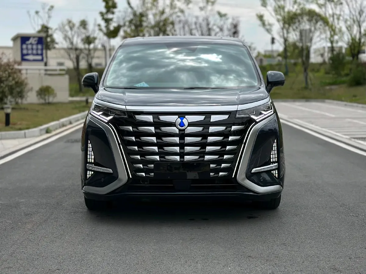 2022 HongQi HS7 3.0T 337HP V6 8AT,autocango,china used car exporter,china ev exporter,chinese used car exporter,chinese used ev exporter