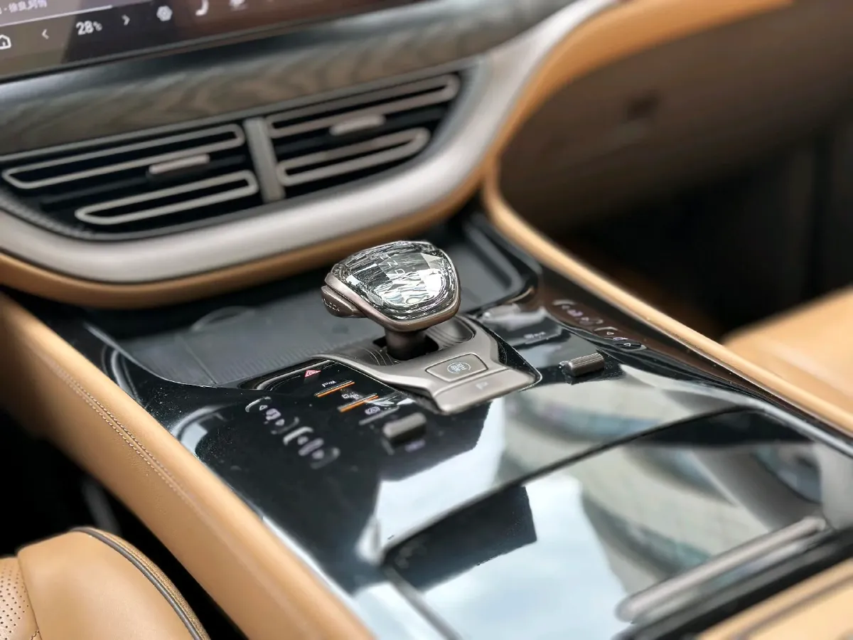 2022 HongQi HS7 3.0T 337HP V6 8AT,autocango,china used car exporter,china ev exporter,chinese used car exporter,chinese used ev exporter