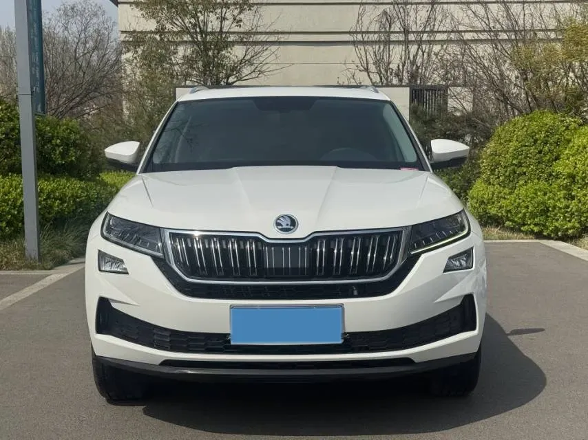 2019 Skoda Kodiak GT 2.0T 220HP L4 7DCT,autocango,china used car exporter,china ev exporter,chinese used car exporter,chinese used ev exporter
