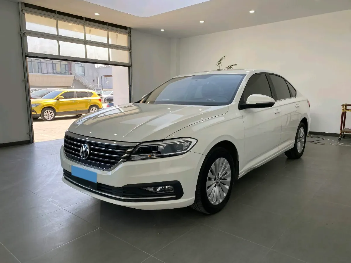 2018 Skoda Karoq 1.4T 150HP L4 7DCT,autocango,china used car exporter,china ev exporter,chinese used car exporter,chinese used ev exporter