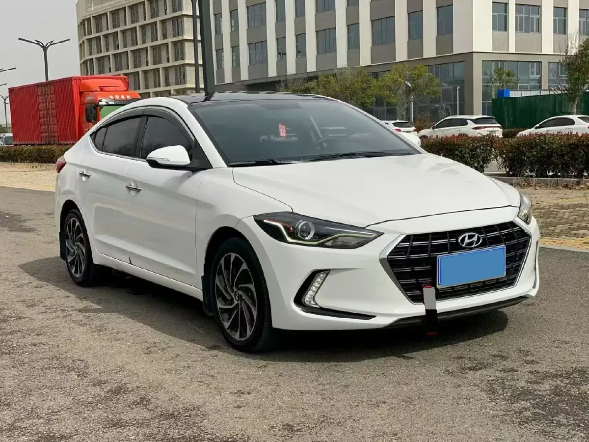 2020 Hyundai Elantra 1.5L 115HP L4 CVT,autocango,china used car exporter,china ev exporter,chinese used car exporter,chinese used ev exporter
