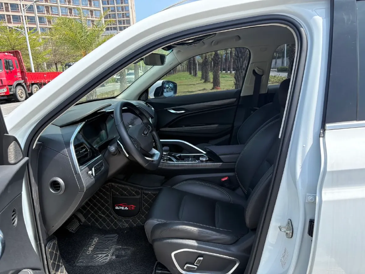 2019 Geely Tugella 2.0T 238HP L4 8AT,autocango,china used car exporter,china ev exporter,chinese used car exporter,chinese used ev exporter