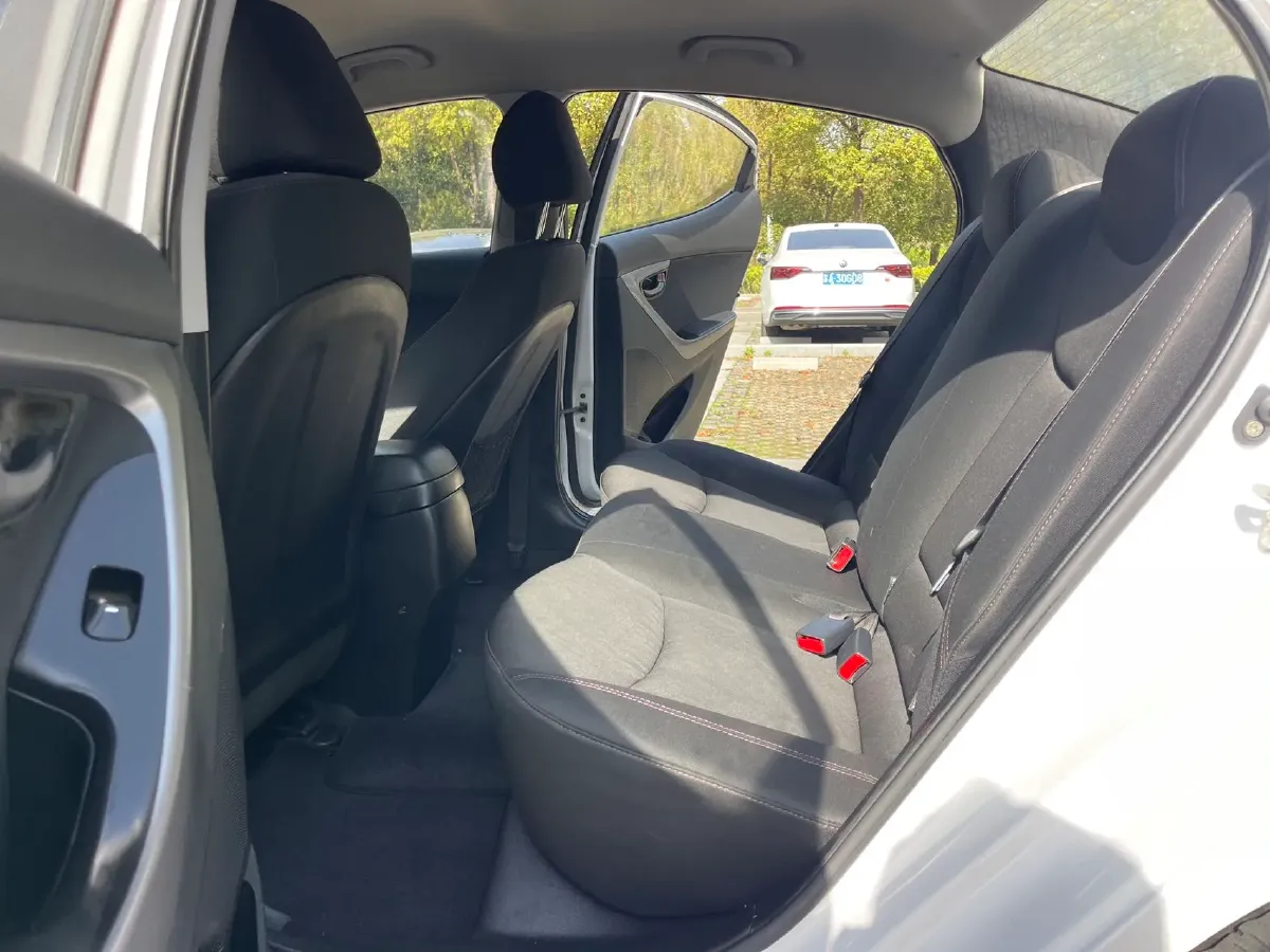 2016 Hyundai Elantra 1.6L 128HP L4 6AT,autocango,china used car exporter,china ev exporter,chinese used car exporter,chinese used ev exporter