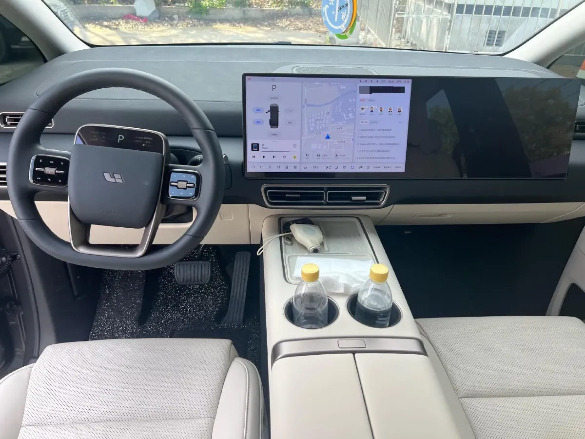 2025 Li MEGA BEV,autocango,china used car exporter,china ev exporter,chinese used car exporter,chinese used ev exporter