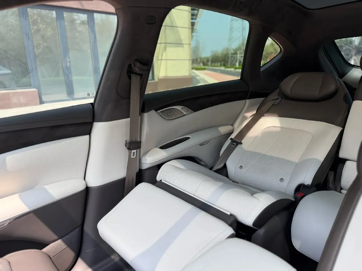 2023 IM LS7 BEV 100KWH,autocango,china used car exporter,china ev exporter,chinese used car exporter,chinese used ev exporter