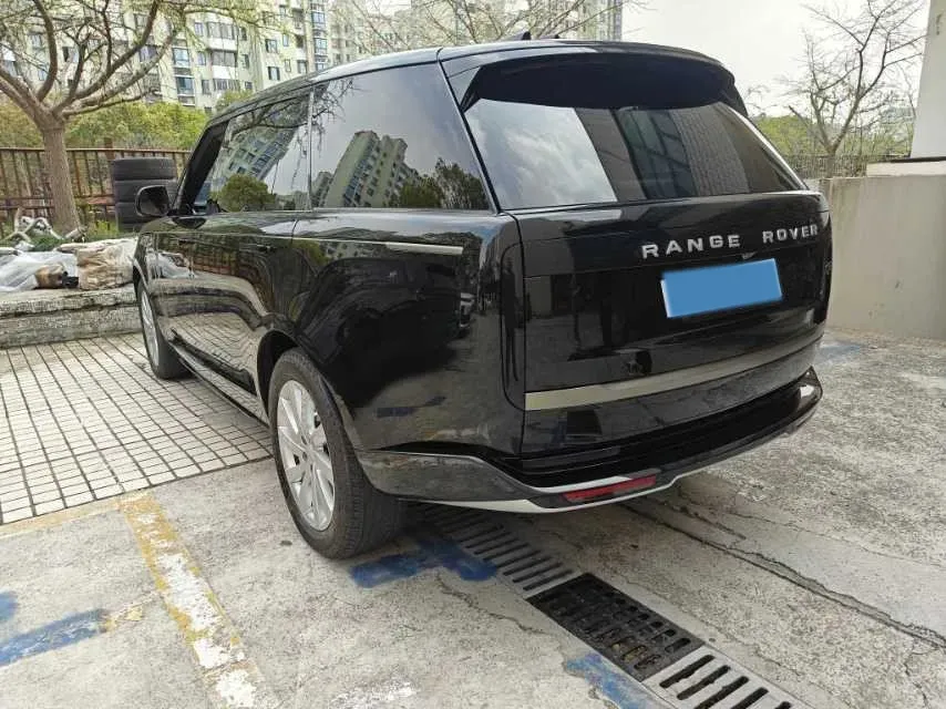 2025 Land Rover Range Rover 3.0T 400HP L6 8AT,autocango,china used car exporter,china ev exporter,chinese used car exporter,chinese used ev exporter