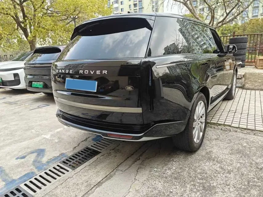 2025 Land Rover Range Rover 3.0T 400HP L6 8AT,autocango,china used car exporter,china ev exporter,chinese used car exporter,chinese used ev exporter
