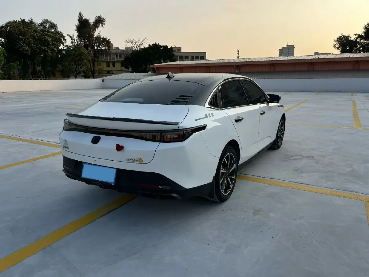 2025 ChangAn Eado 1.5T 192HP L4 7DCT,autocango,china used car exporter,china ev exporter,chinese used car exporter,chinese used ev exporter