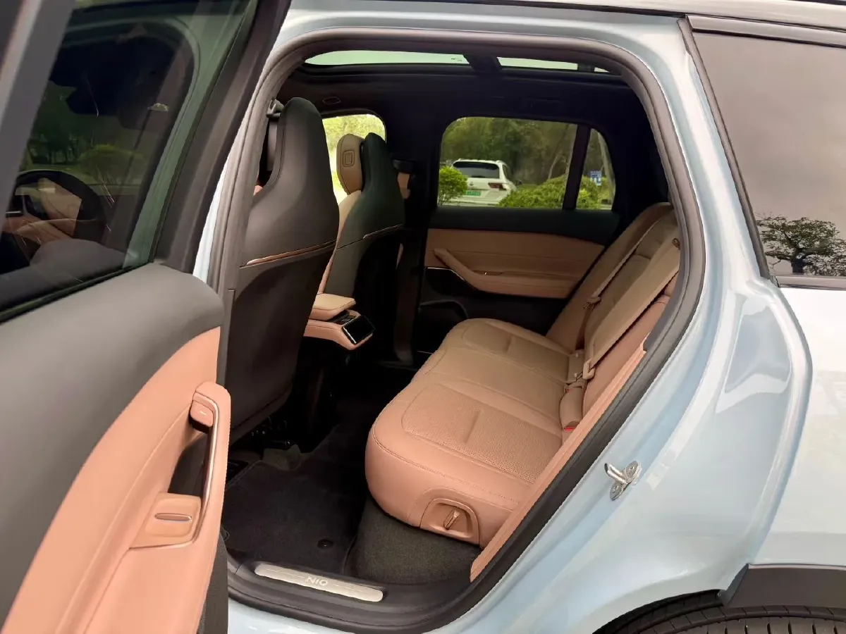 2024 NIO ES6 BEV 75KWH,autocango,china used car exporter,china ev exporter,chinese used car exporter,chinese used ev exporter