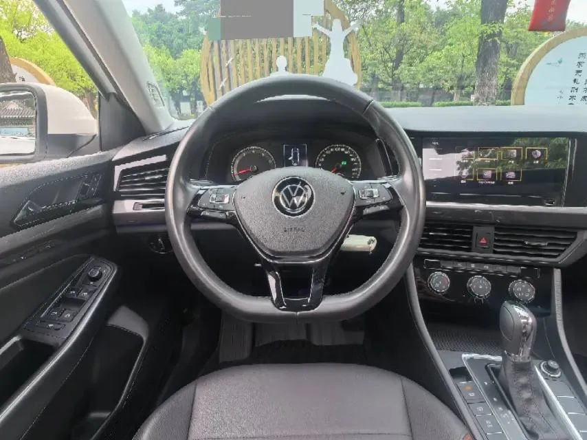 2021 Volkswagen Bora 1.5L 113HP L4 6AT,autocango,china used car exporter,china ev exporter,chinese used car exporter,chinese used ev exporter