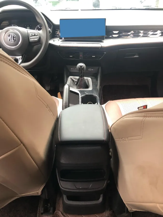 2023 MG 5 1.5L 129HP L4 5MT,autocango,china used car exporter,china ev exporter,chinese used car exporter,chinese used ev exporter