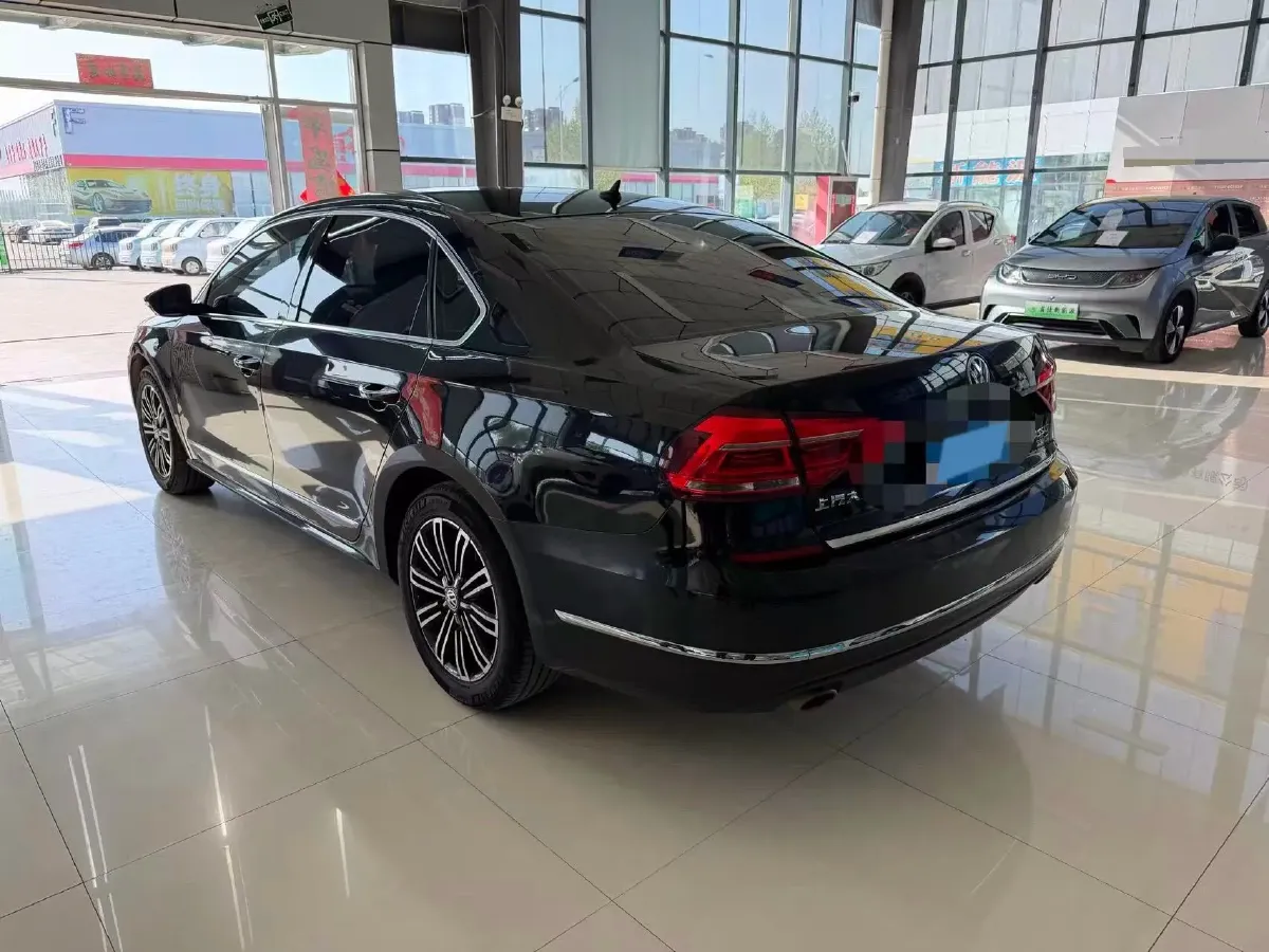 2017 Volkswagen Passat 1.8T 180HP L4 7DCT,autocango,china used car exporter,china ev exporter,chinese used car exporter,chinese used ev exporter