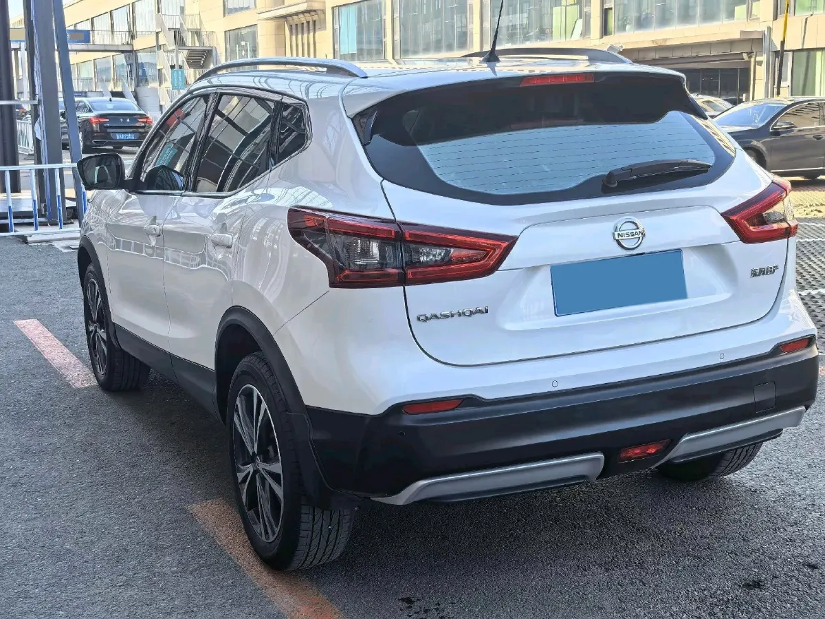 2022 Nissan Qashqai 2.0L 151HP L4 CVT,autocango,china used car exporter,china ev exporter,chinese used car exporter,chinese used ev exporter