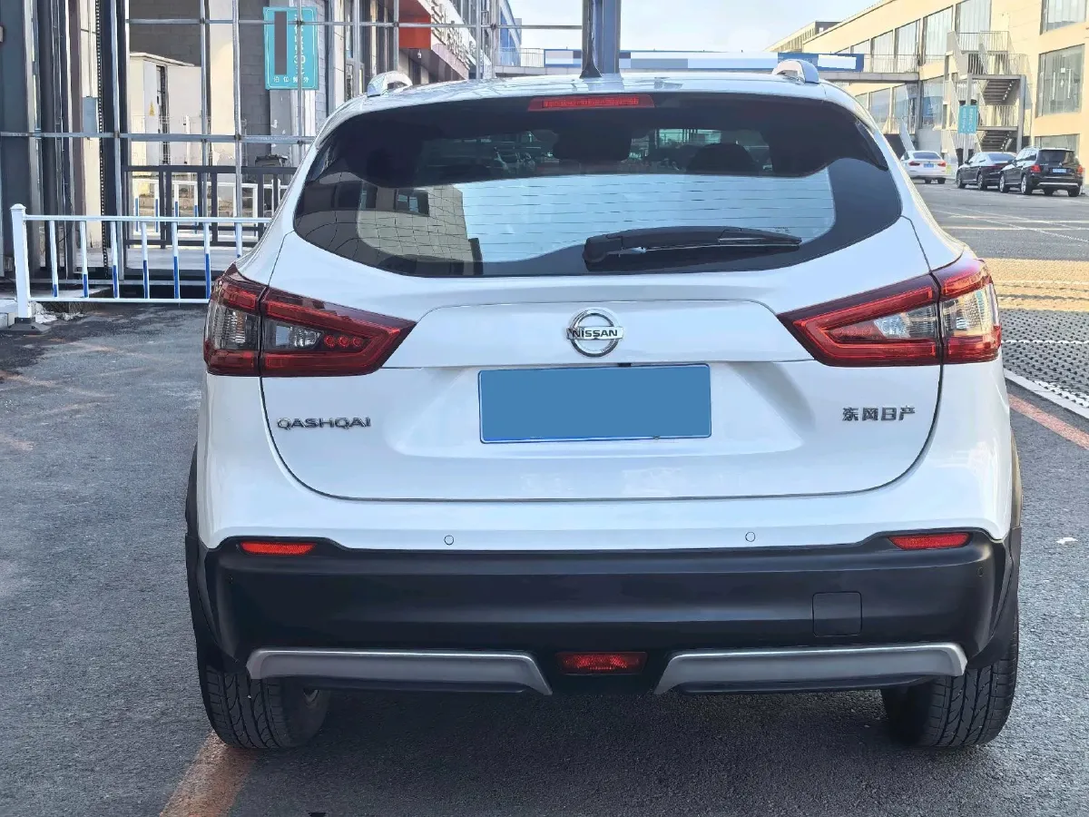 2022 Nissan Qashqai 2.0L 151HP L4 CVT,autocango,china used car exporter,china ev exporter,chinese used car exporter,chinese used ev exporter