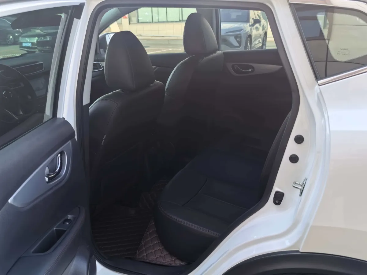 2022 Nissan Qashqai 2.0L 151HP L4 CVT,autocango,china used car exporter,china ev exporter,chinese used car exporter,chinese used ev exporter