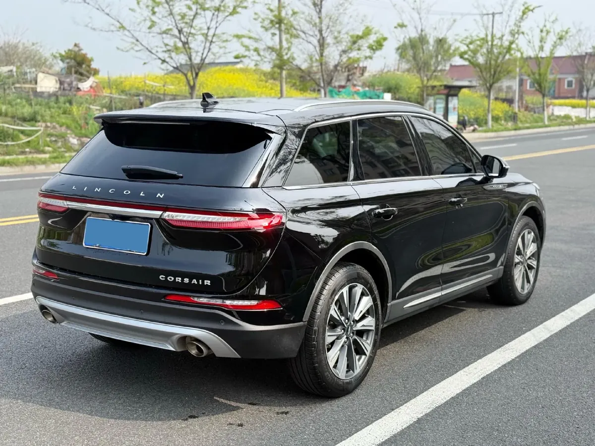 2022 Lincoln Corsair 2.0T 245HP L4 8AT,autocango,china used car exporter,china ev exporter,chinese used car exporter,chinese used ev exporter